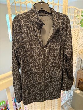 Lane Bryant LIVI Neutral Leopard Print Zip-Up Jacket